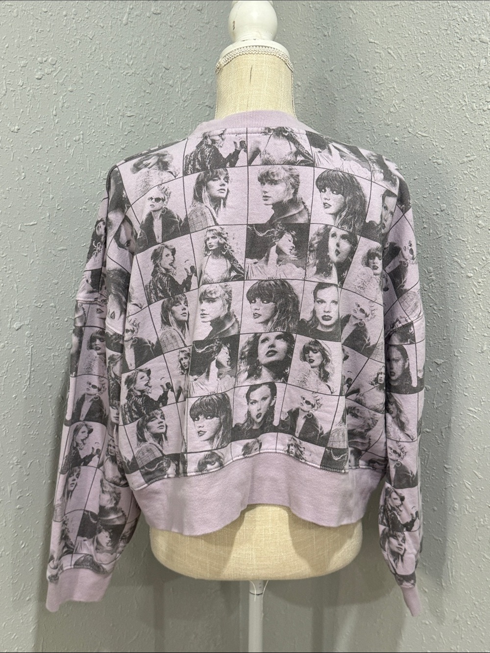 Taylor Swift The Eras Tour Cropped Lavender Crewneck Pullover Sweatshirt Size M - Picture 9 of 11